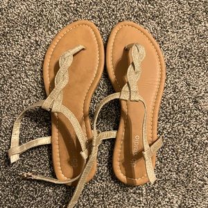 David’s Bridal Sandals